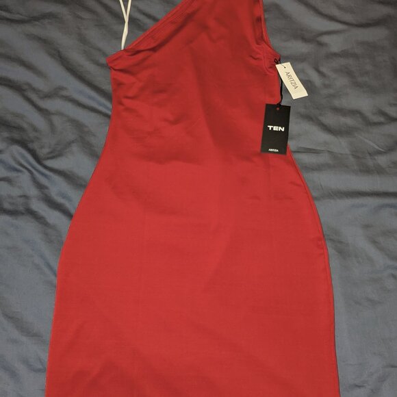 Aritzia TEN SPOTLIGHT DRESS XS Flashing Red Brand New With Tags! $88 - Picture 8 of 9